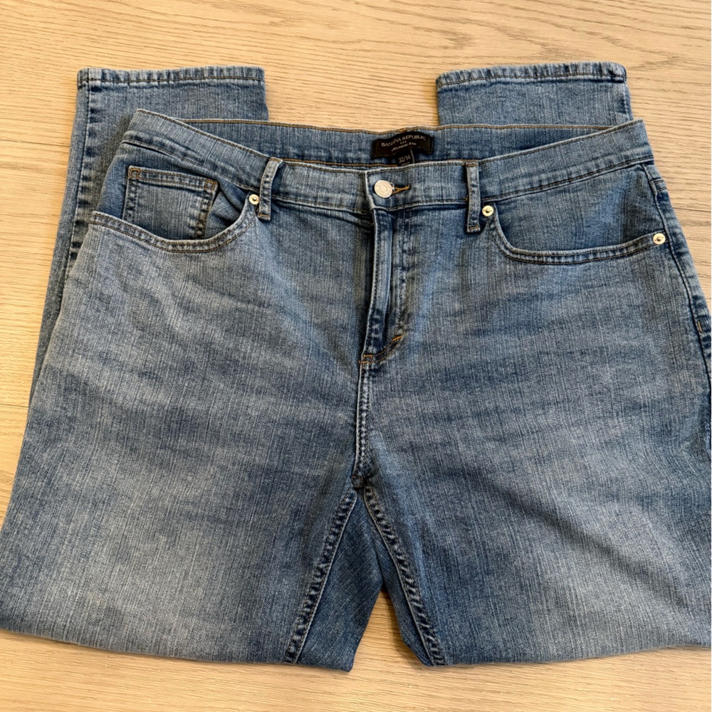Banana Republic Girlfriend Jeans size 32/ 14